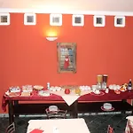 Relais St Gilles Hotel 3*