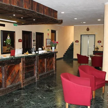 Relais St Gilles Hotel 3*