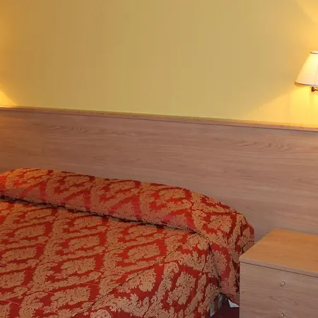 Hotel Relais St Gilles 3*