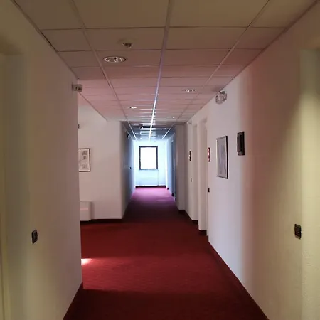 Relais St Gilles Hotel 3*