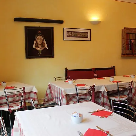Hotel Relais St Gilles Verrès