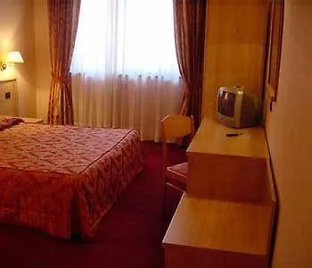 Relais St Gilles 3*