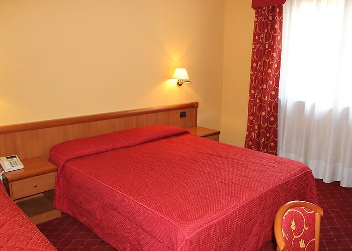 Hotel Relais St Gilles 3*