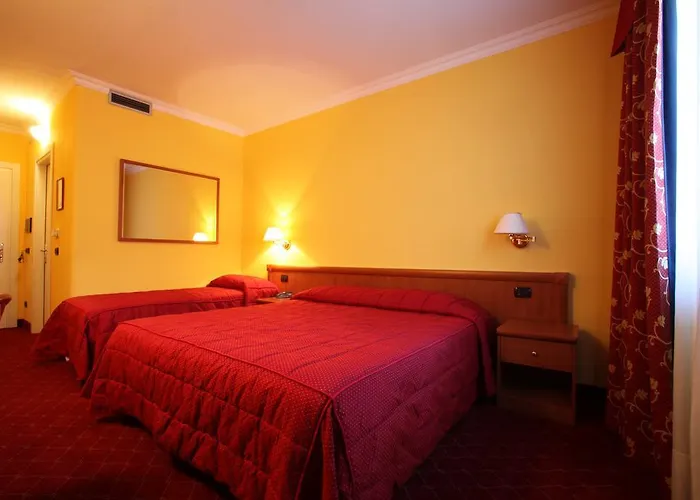 Hotel Relais St Gilles 3*